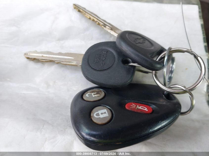 2003 Chevrolet Suburban 1500 Lt VIN: 1GNEC16Z93R172382 Lot: 39805713