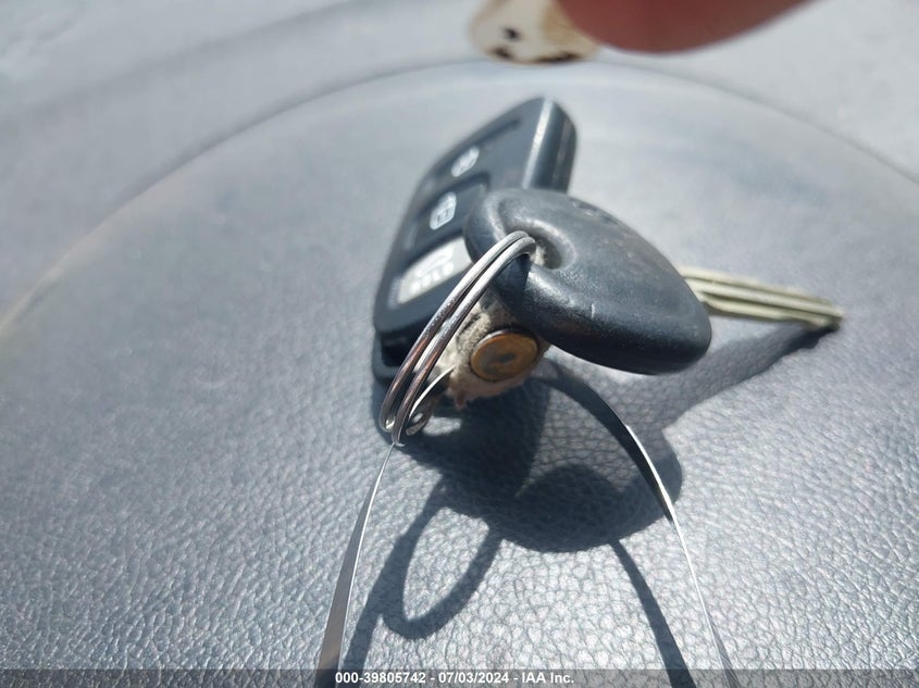 2012 Hyundai Elantra Gls (Ulsan Plant) VIN: KMHDH4AE8CU253636 Lot: 39805742