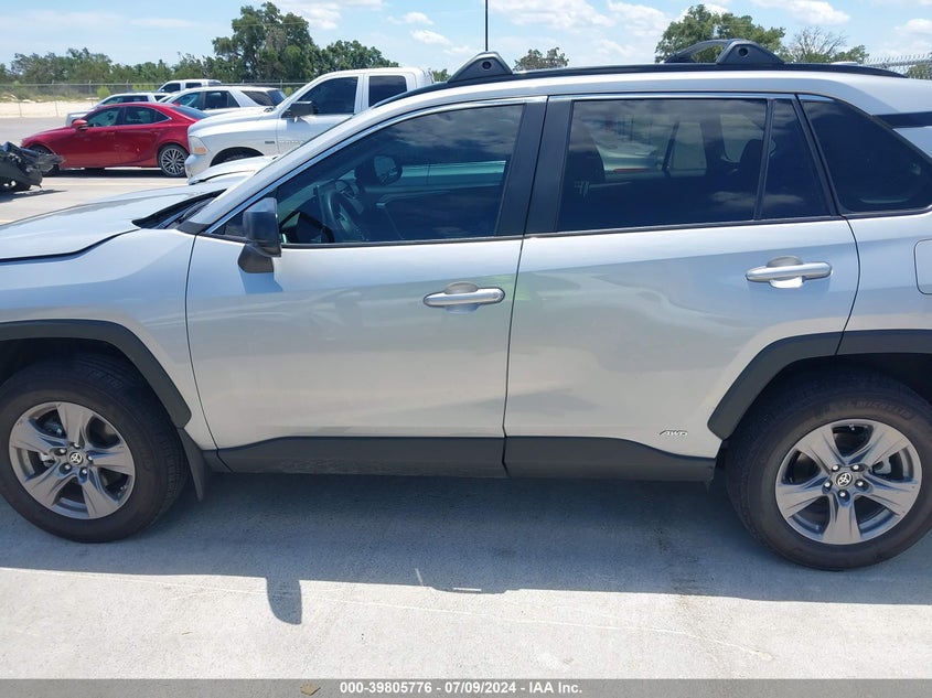 VIN 2T3LWRFV6RW208704 2024 TOYOTA RAV4 HYBRID LE