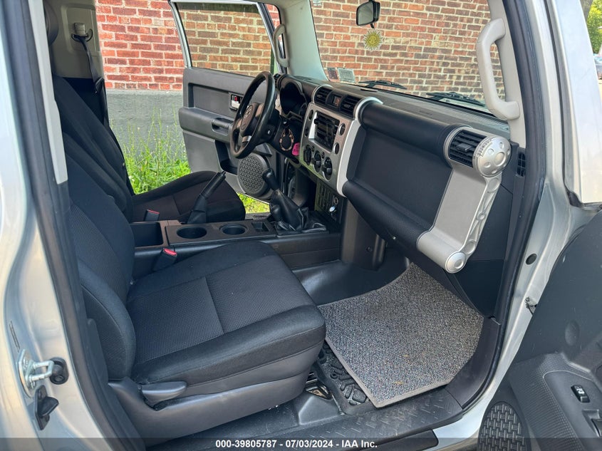 2007 Toyota Fj Cruiser VIN: JTEBU11FX70087286 Lot: 39805787