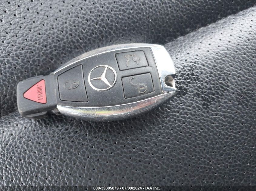 2012 Mercedes-Benz C 300 Luxury 4Matic/Sport 4Matic VIN: WDDGF8BB8CR225850 Lot: 39805879