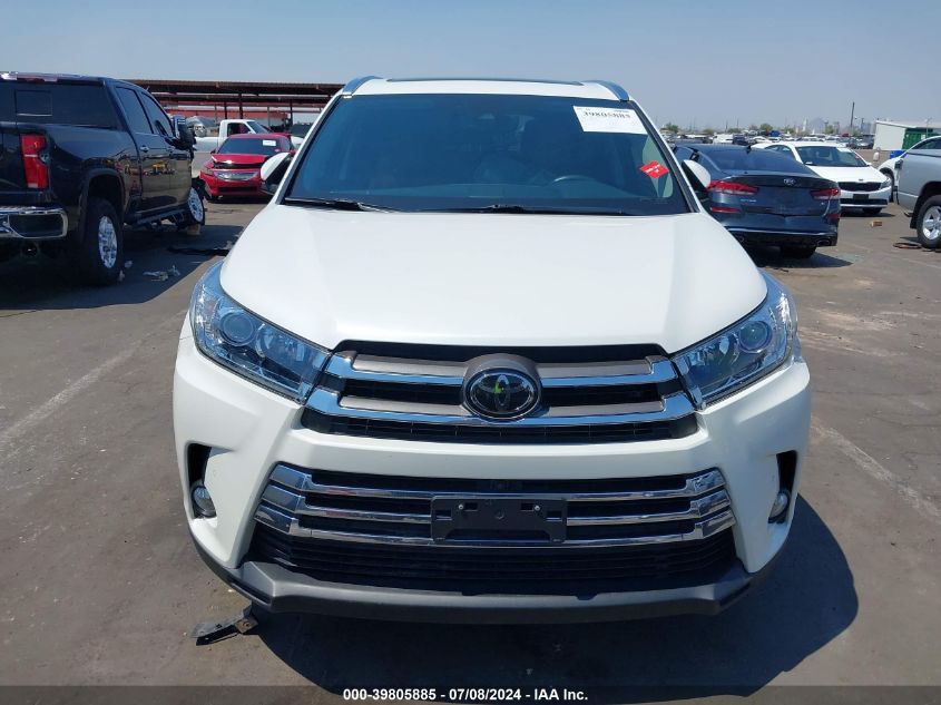 2018 Toyota Highlander Limited Platinum VIN: 5TDDZRFH3JS832035 Lot: 39805885