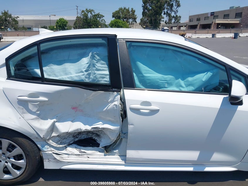 2021 TOYOTA COROLLA LE - 5YFEPMAE6MP243763