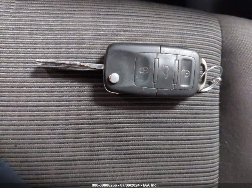 2007 Volkswagen Rabbit 2-Door VIN: WVWAS71K57W053906 Lot: 39806266