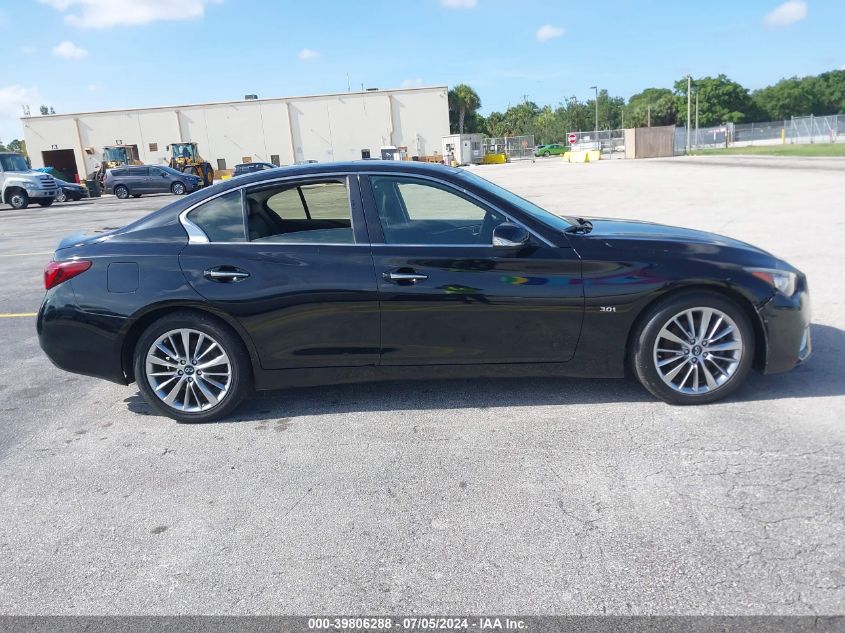 2018 Infiniti Q50 3.0T Luxe VIN: JN1EV7ARXJM441581 Lot: 39806288