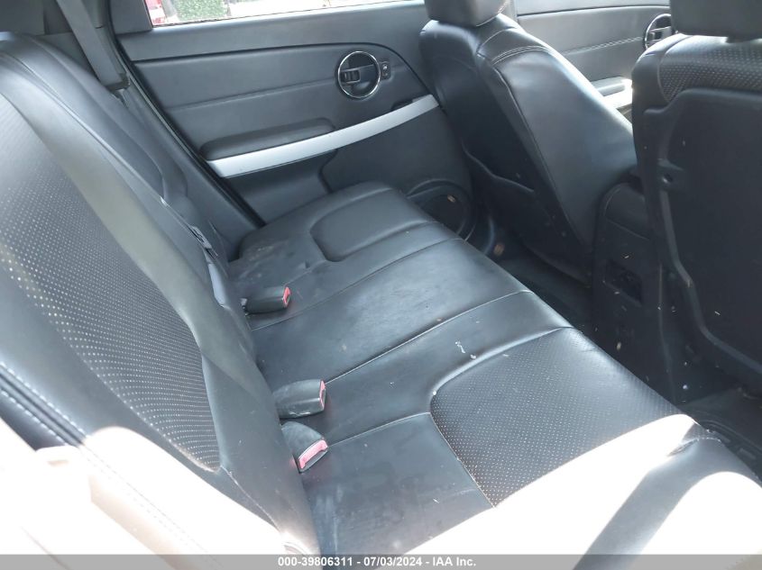 2008 Chevrolet Equinox Sport VIN: 2CNDL737086008687 Lot: 39806311