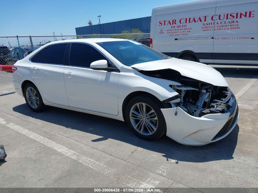 4T1BF1FK0HU445103 2017 TOYOTA CAMRY - Image 1