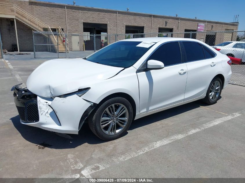 4T1BF1FK0HU445103 2017 TOYOTA CAMRY - Image 2