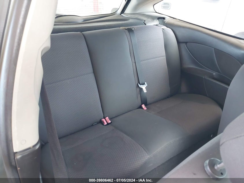 2005 Ford Focus Zx3 VIN: 3FAFP31N75R157832 Lot: 39806462