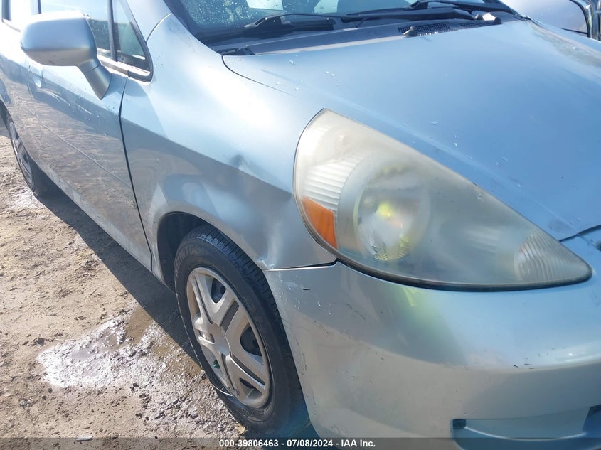 2007 Honda Fit VIN: JHMGD38447S029445 Lot: 39806463