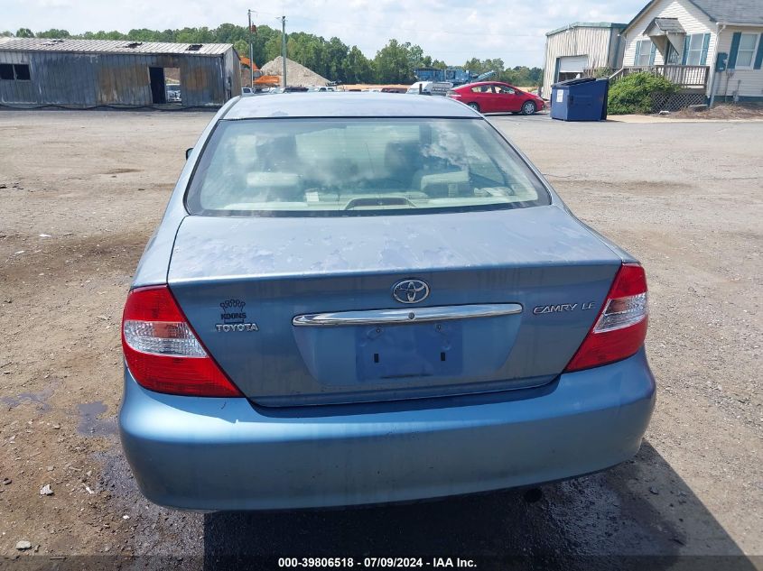 2003 Toyota Camry Le VIN: 4T1BE30K33U713528 Lot: 39806518