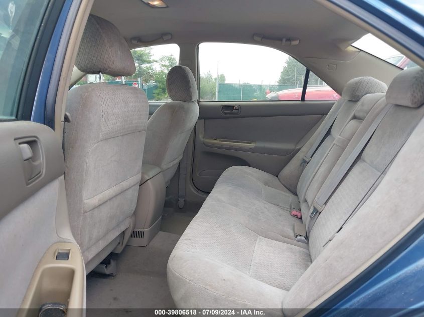 2003 Toyota Camry Le VIN: 4T1BE30K33U713528 Lot: 39806518