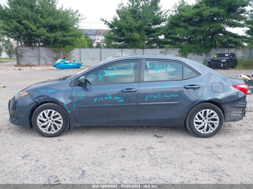 VIN 2T1BURHE4JC012242 2018 TOYOTA COROLLA LE