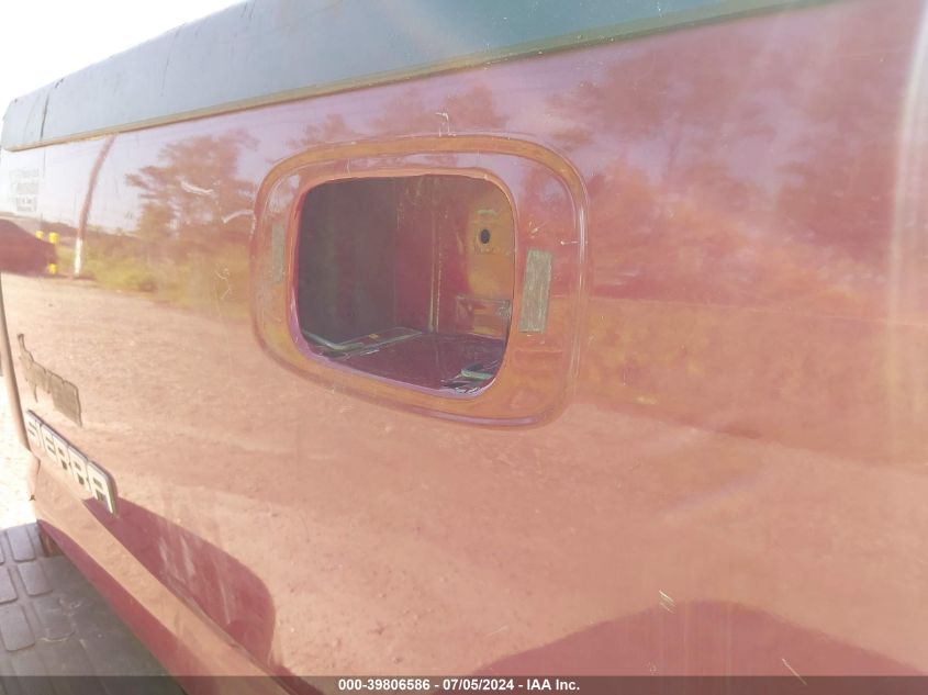 2005 GMC Sierra 1500 Sle VIN: 2GTEC13T051153952 Lot: 39806586