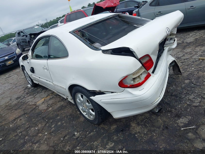 2002 Mercedes-Benz Clk 320 VIN: WDBLJ65GX2T120231 Lot: 39806674