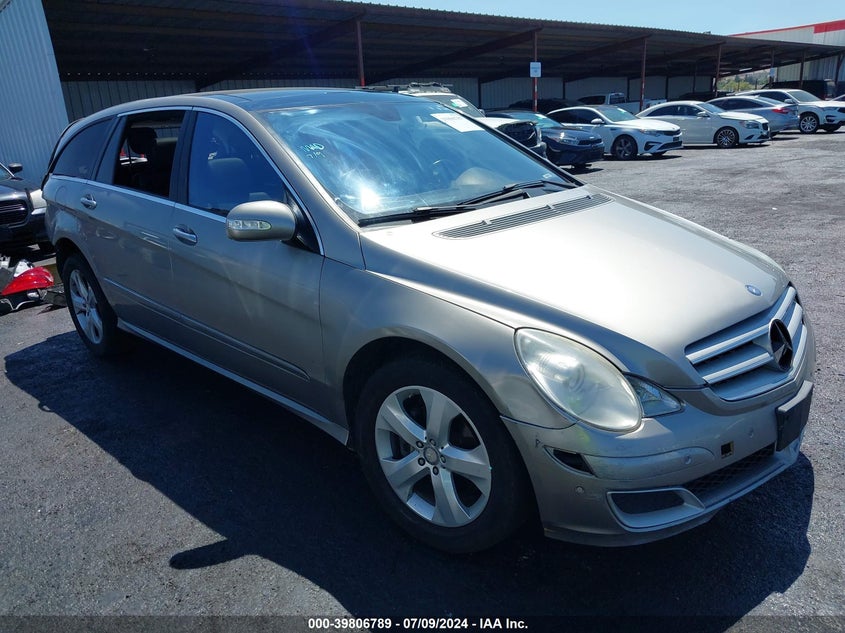 2007 Mercedes-Benz R 350 4Matic VIN: 4JGCB65E57A051461 Lot: 39806789