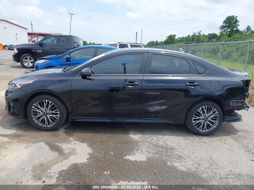 2024 Kia Forte Gt-Line VIN: 3KPF54AD8RE728609 Lot: 39806800