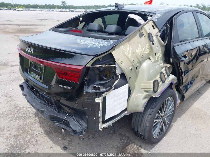 2024 Kia Forte Gt-Line VIN: 3KPF54AD8RE728609 Lot: 39806800