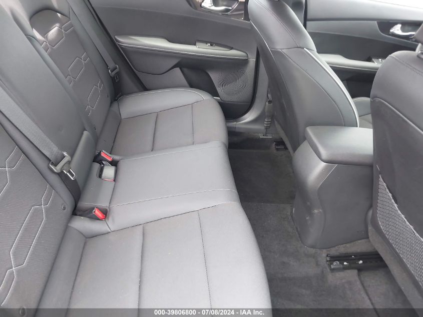 2024 Kia Forte Gt-Line VIN: 3KPF54AD8RE728609 Lot: 39806800