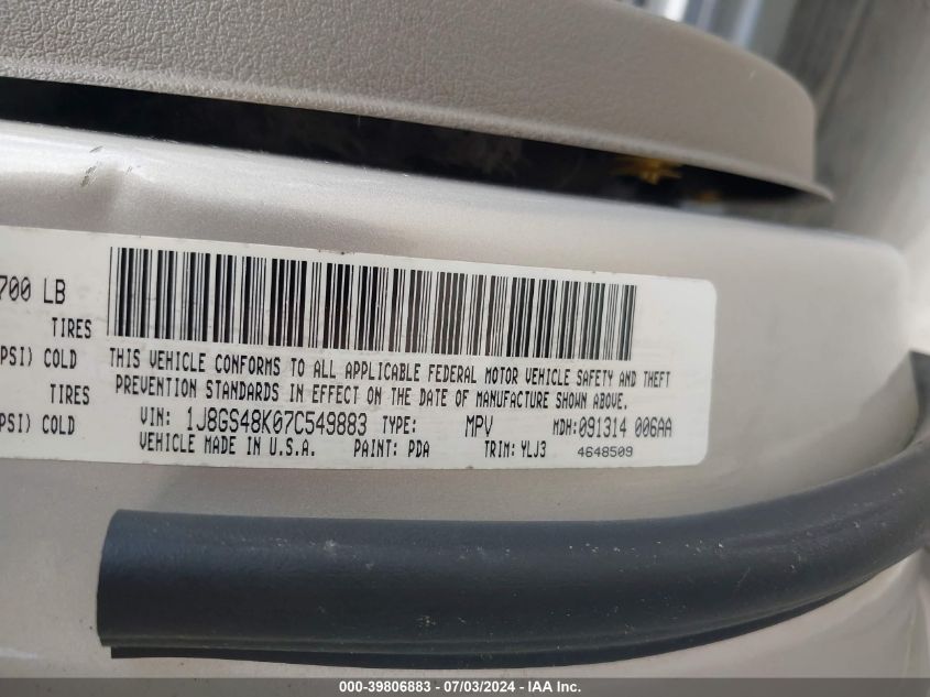 2007 Jeep Grand Cherokee Laredo/Columbia/Freedom VIN: 1J8GS48K07C549883 Lot: 39806883
