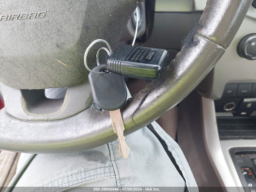 2009 Ford Focus Ses VIN: 1FAHP36N79W205219 Lot: 39806946