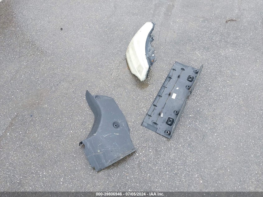 2009 Ford Focus Ses VIN: 1FAHP36N79W205219 Lot: 39806946