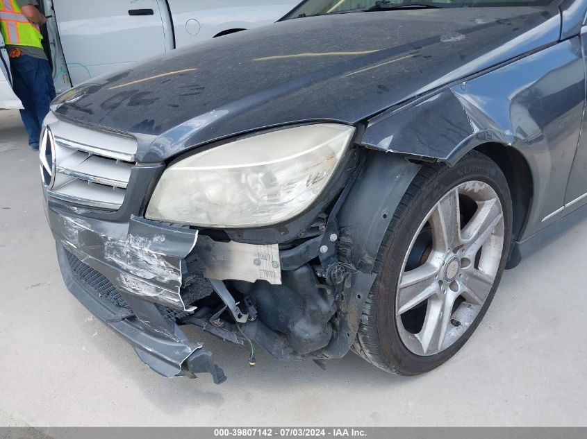 2010 Mercedes-Benz C 300 Luxury 4Matic/Sport 4Matic VIN: WDDGF8BB3AR126706 Lot: 39807142