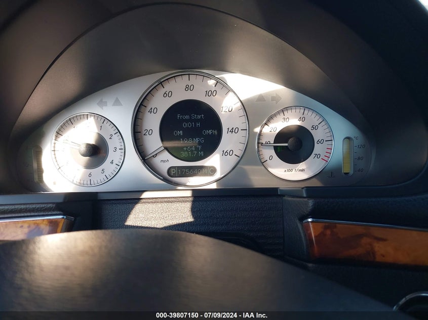 2008 Mercedes-Benz E 350 4Matic VIN: WDBUF87X48B193785 Lot: 39807150