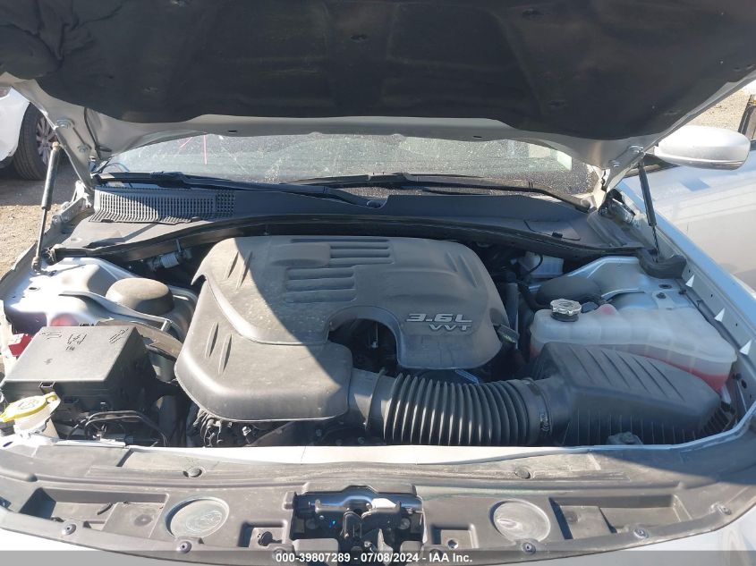 2022 Chrysler 300 Touring L VIN: 2C3CCADG7NH121195 Lot: 39807289