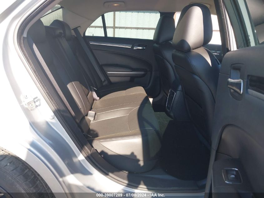 2022 Chrysler 300 Touring L VIN: 2C3CCADG7NH121195 Lot: 39807289