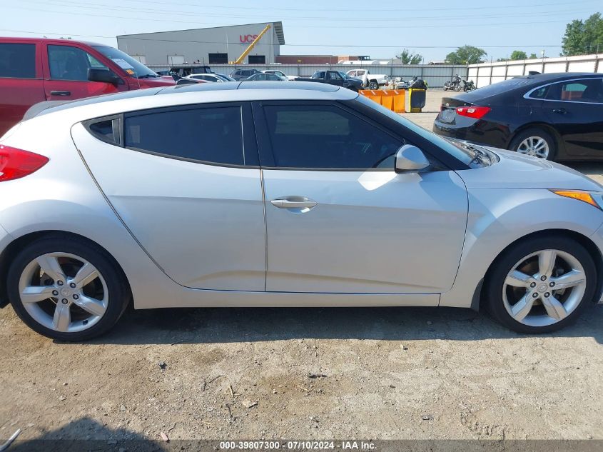 2014 Hyundai Veloster Base W/Black VIN: KMHTC6AD6EU214768 Lot: 39807300