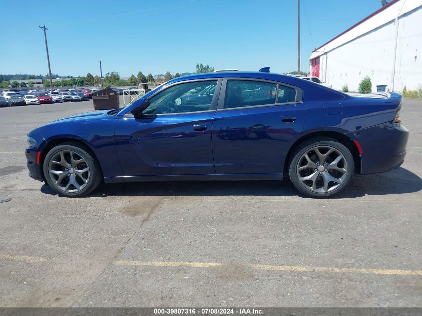 2C3CDXHG6FH738809 2015 Dodge Charger Sxt