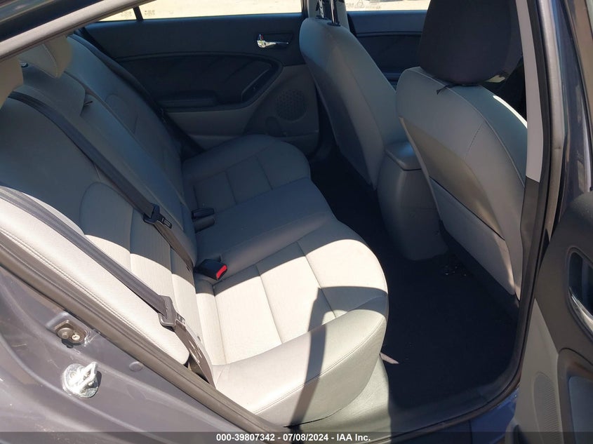 2016 KIA FORTE LX - KNAFX4A69G5598339