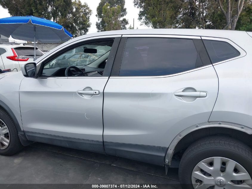 2018 Nissan Rogue Sport S VIN: JN1BJ1CP8JW185744 Lot: 39807374