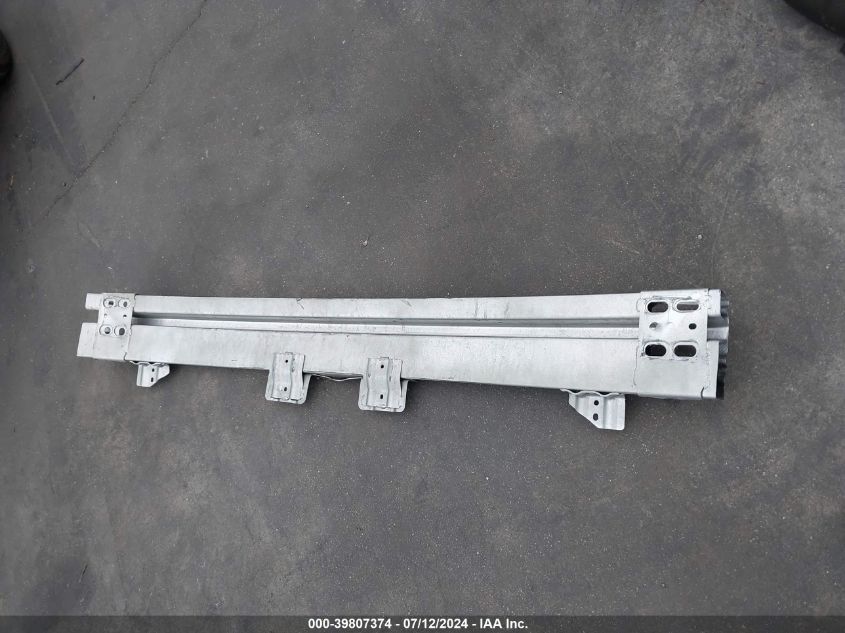 2018 Nissan Rogue Sport S VIN: JN1BJ1CP8JW185744 Lot: 39807374