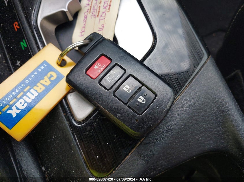 2016 TOYOTA RAV4 LIMITED - JTMYFREV1GD081782