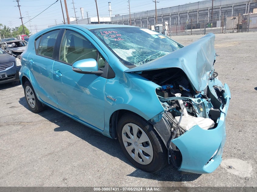 2013 Toyota Prius C VIN: JTDKDTB32D1034625 Lot: 39807431