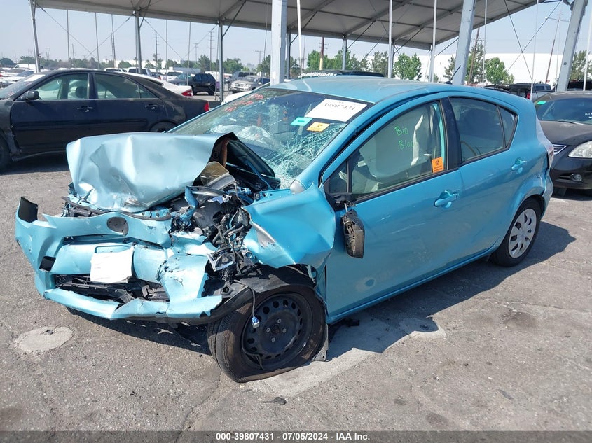 2013 Toyota Prius C VIN: JTDKDTB32D1034625 Lot: 39807431