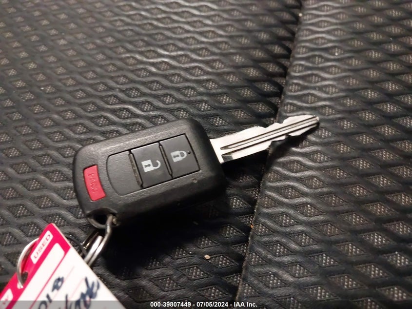 2018 Mitsubishi Outlander Es VIN: JA4AZ3A36JZ054544 Lot: 39807449