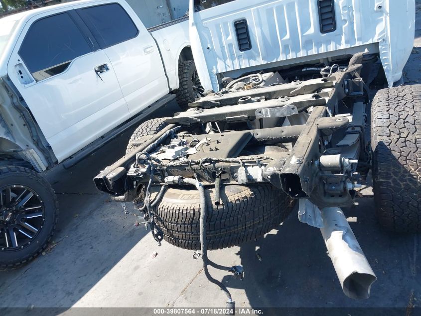 2022 Chevrolet Silverado 3500Hd 4Wd Standard Bed High Country VIN: 2GC4YVEY3N1215762 Lot: 39807564