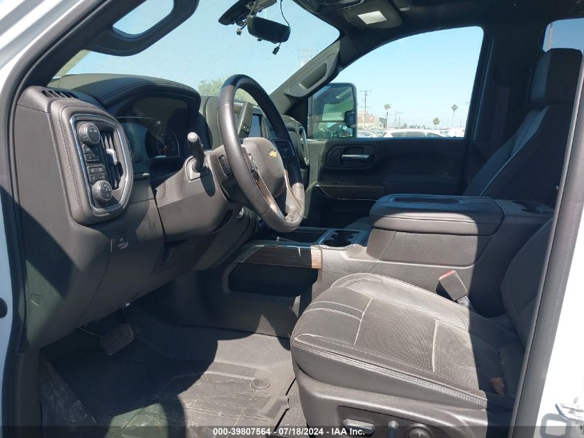 2022 Chevrolet Silverado 3500Hd 4Wd Standard Bed High Country VIN: 2GC4YVEY3N1215762 Lot: 39807564