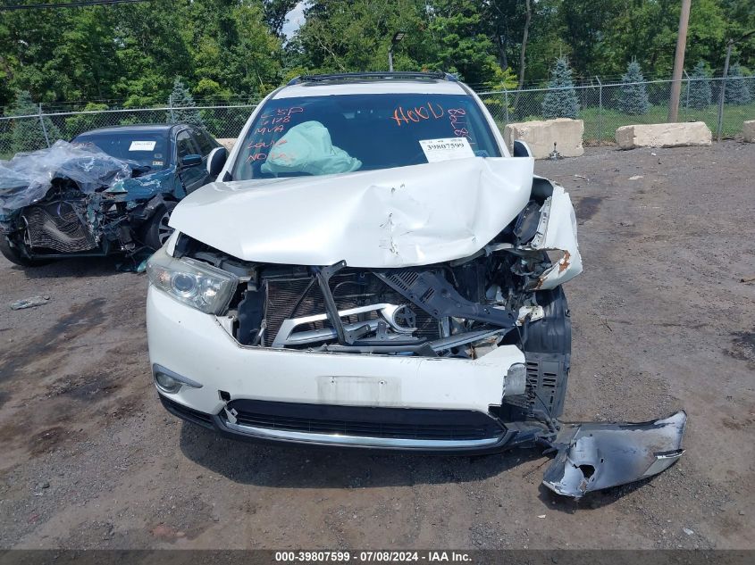 5TDBK3EH8CS158798 2012 Toyota Highlander Se V6