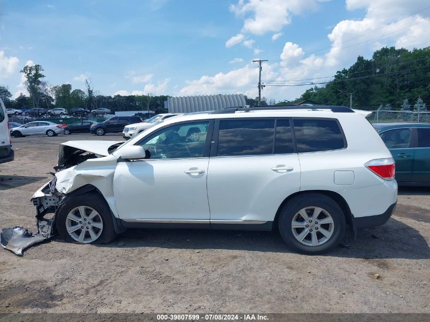 5TDBK3EH8CS158798 2012 Toyota Highlander Se V6