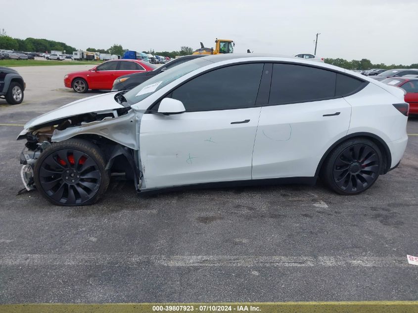 2021 Tesla Model Y VIN: 5YJYGDEF0MF258819 Lot: 39807923