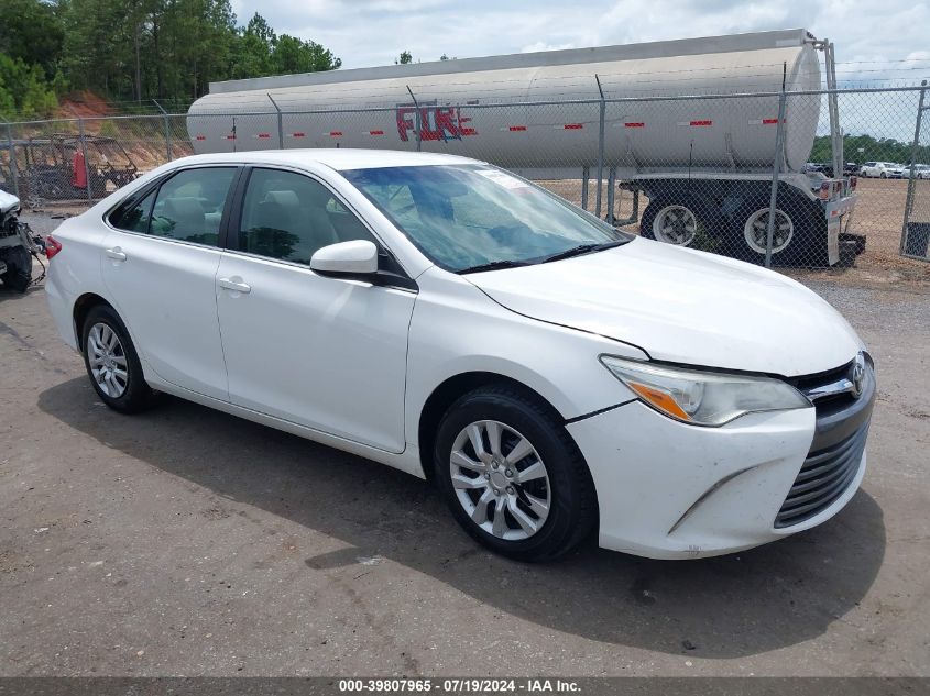 4T1BF1FK9FU988771 2015 TOYOTA CAMRY - Image 1