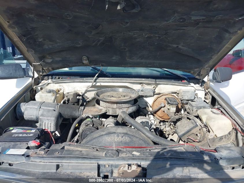 1995 Chevrolet Gmt-400 C1500 VIN: 2GCEC19K0S1257688 Lot: 39807980