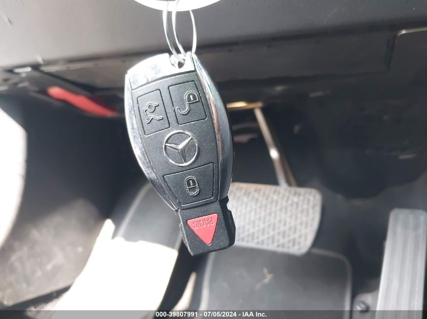 2017 Mercedes-Benz C 300 Luxury/Sport VIN: 55SWF4JB1HU215172 Lot: 39807991