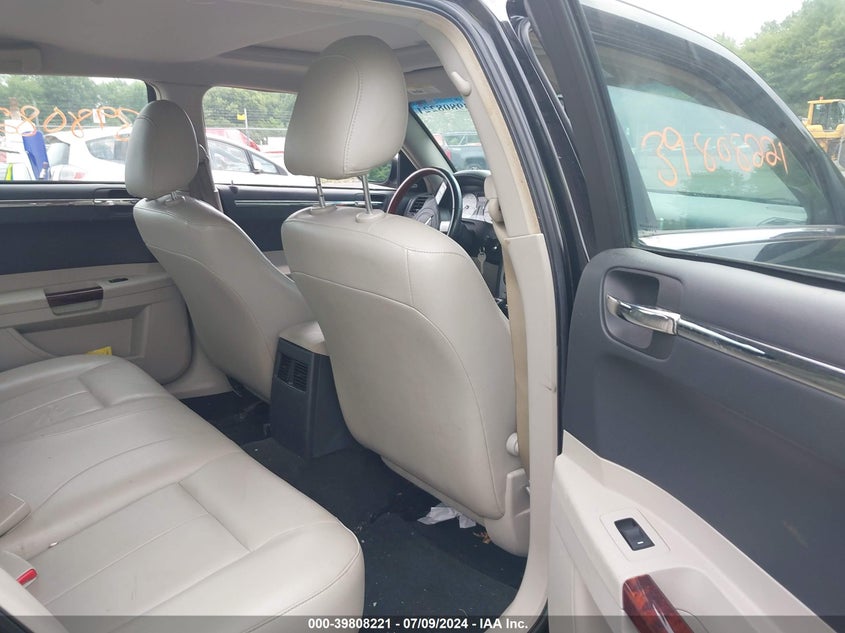 2006 Chrysler 300 Touring VIN: 2C3KA53G56H319821 Lot: 39808221