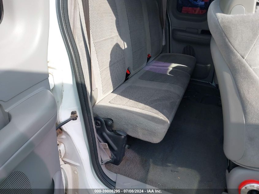 2002 Ford F-150 Lariat/Xl/Xlt VIN: 1FTRX17W62NB10009 Lot: 39808295