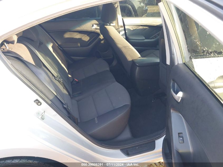 2018 Kia Forte Lx VIN: 3KPFL4A74JE264559 Lot: 39808391